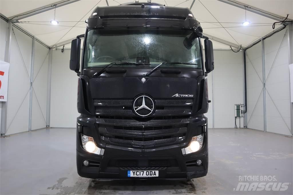 Mercedes-Benz ACTROS 2545 Conventional Trucks / Tractor Trucks