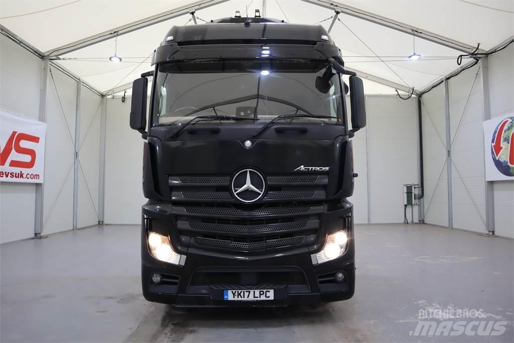Mercedes-Benz ACTROS 2545 Conventional Trucks / Tractor Trucks