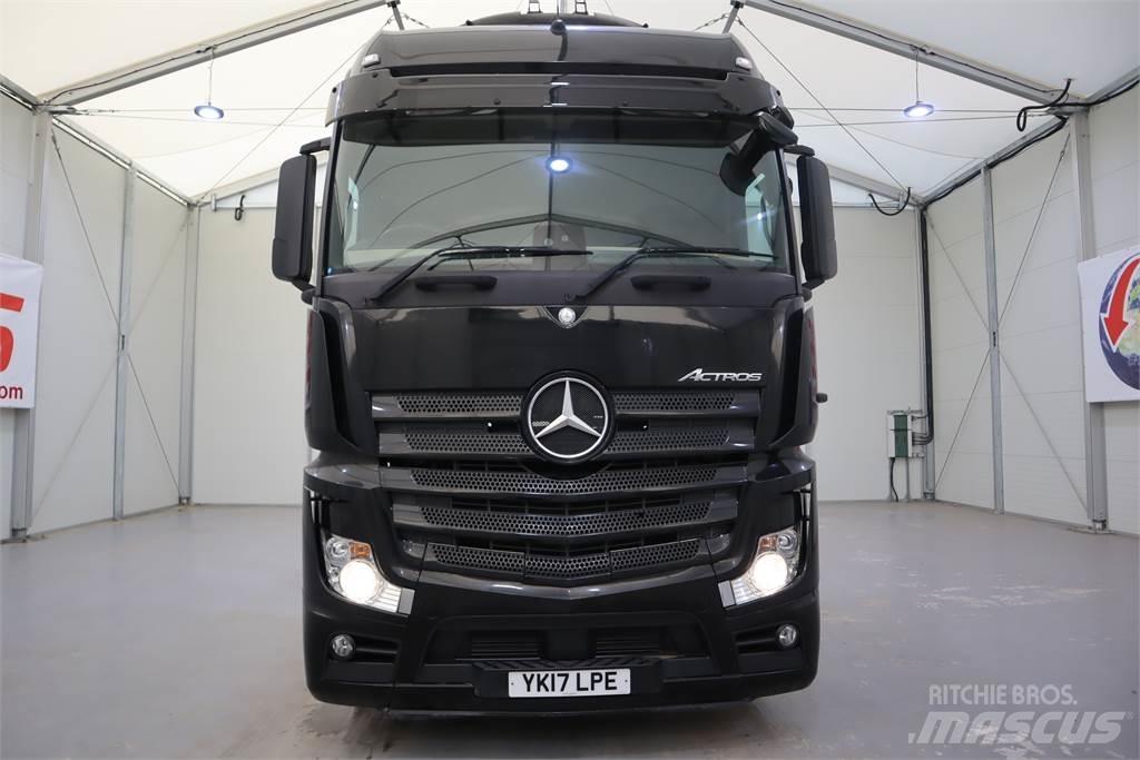 Mercedes-Benz ACTROS 2545 Conventional Trucks / Tractor Trucks
