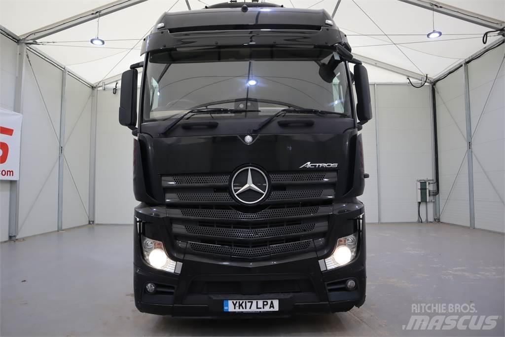 Mercedes-Benz ACTROS 2545 Conventional Trucks / Tractor Trucks