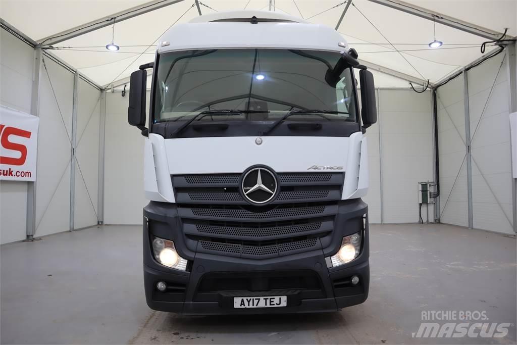 Mercedes-Benz ACTROS 2545 Conventional Trucks / Tractor Trucks