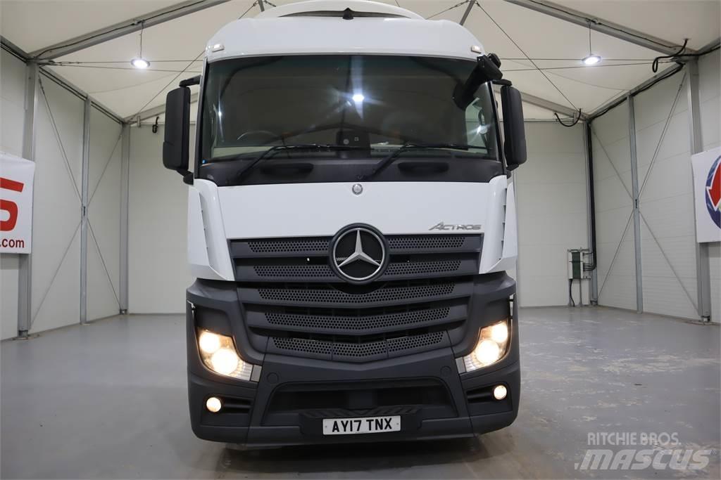 Mercedes-Benz ACTROS 2545 Conventional Trucks / Tractor Trucks