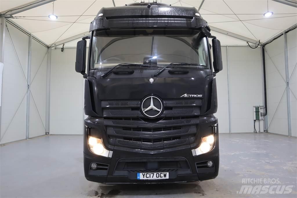 Mercedes-Benz ACTROS 2545 Conventional Trucks / Tractor Trucks