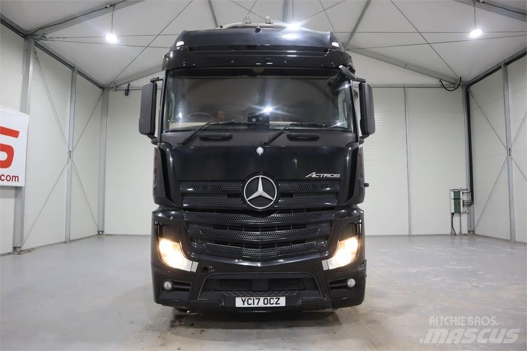 Mercedes-Benz Actros 2545 Conventional Trucks / Tractor Trucks