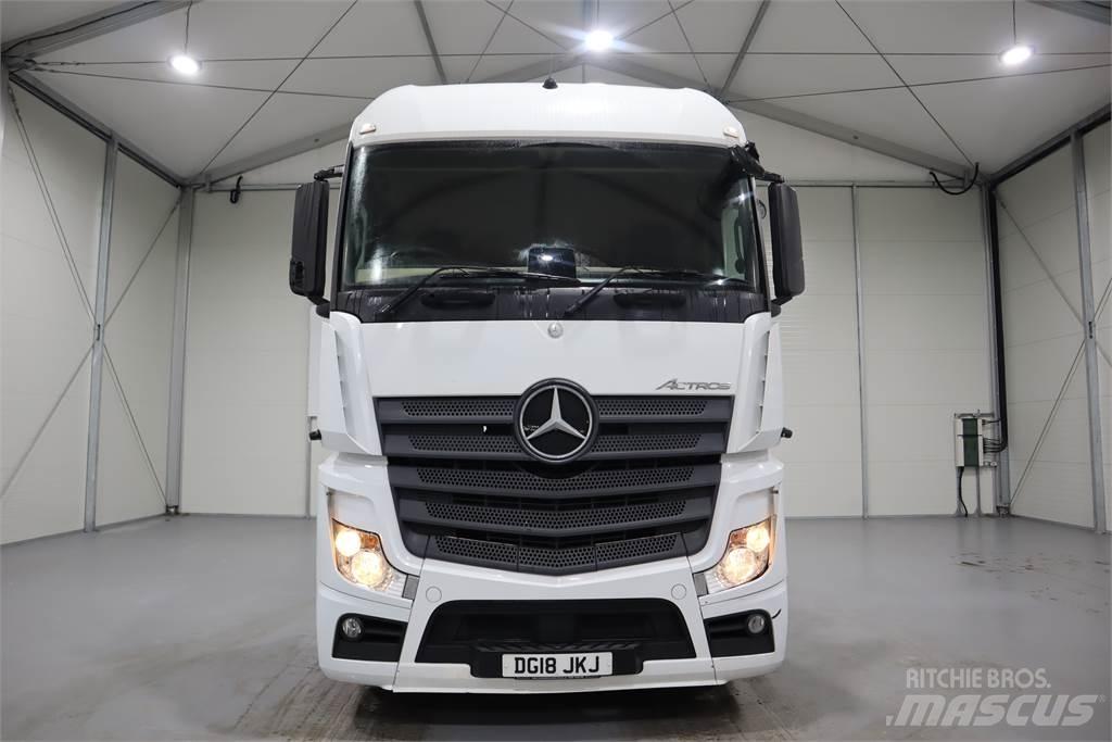 Mercedes-Benz ACTROS 2545 Conventional Trucks / Tractor Trucks