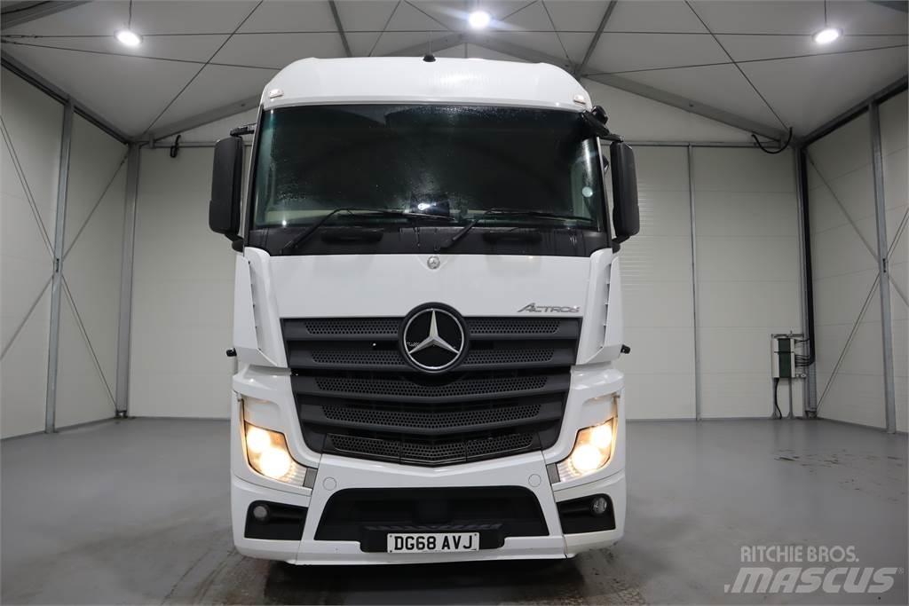 Mercedes-Benz ACTROS 2545 Conventional Trucks / Tractor Trucks