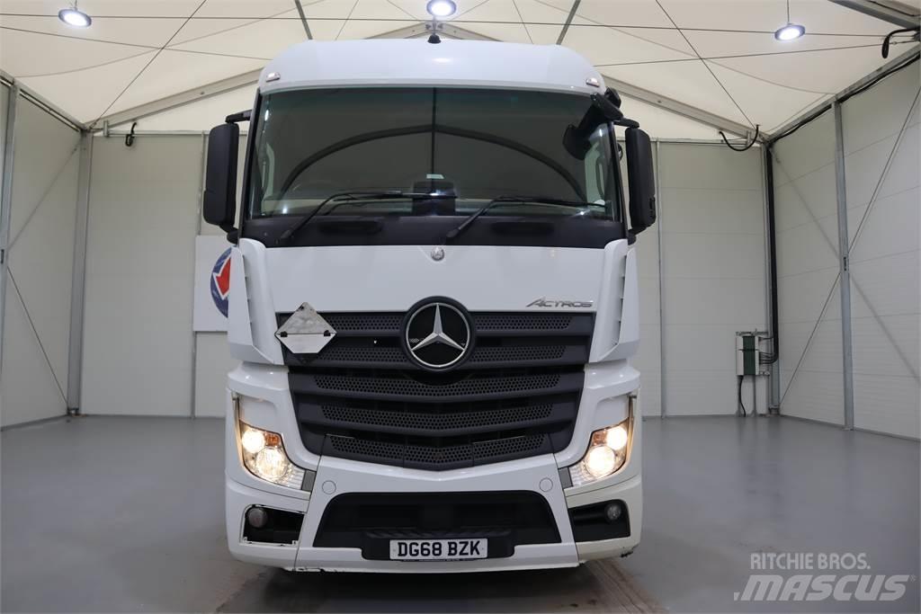 Mercedes-Benz ACTROS 2545 Conventional Trucks / Tractor Trucks