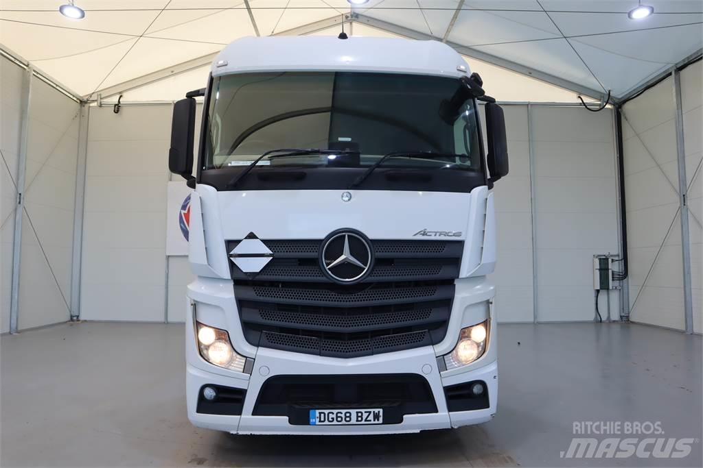 Mercedes-Benz ACTROS 2545 Conventional Trucks / Tractor Trucks