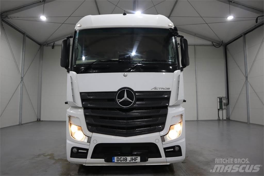 Mercedes-Benz ACTROS 2545 Conventional Trucks / Tractor Trucks