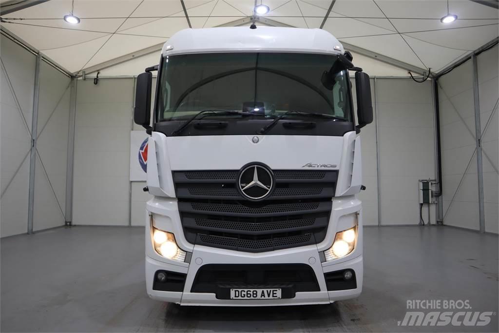 Mercedes-Benz ACTROS 2545 Conventional Trucks / Tractor Trucks