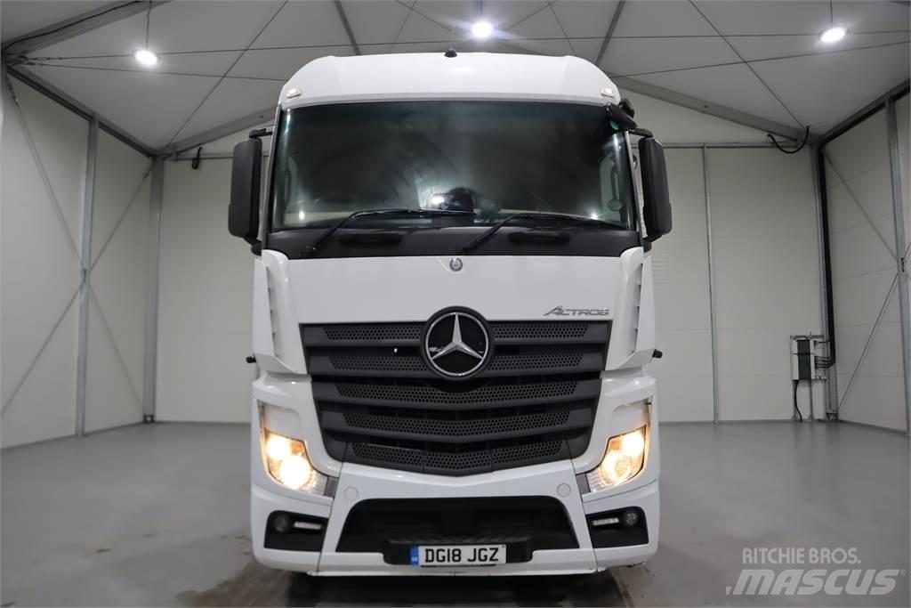 Mercedes-Benz ACTROS 2545 Conventional Trucks / Tractor Trucks