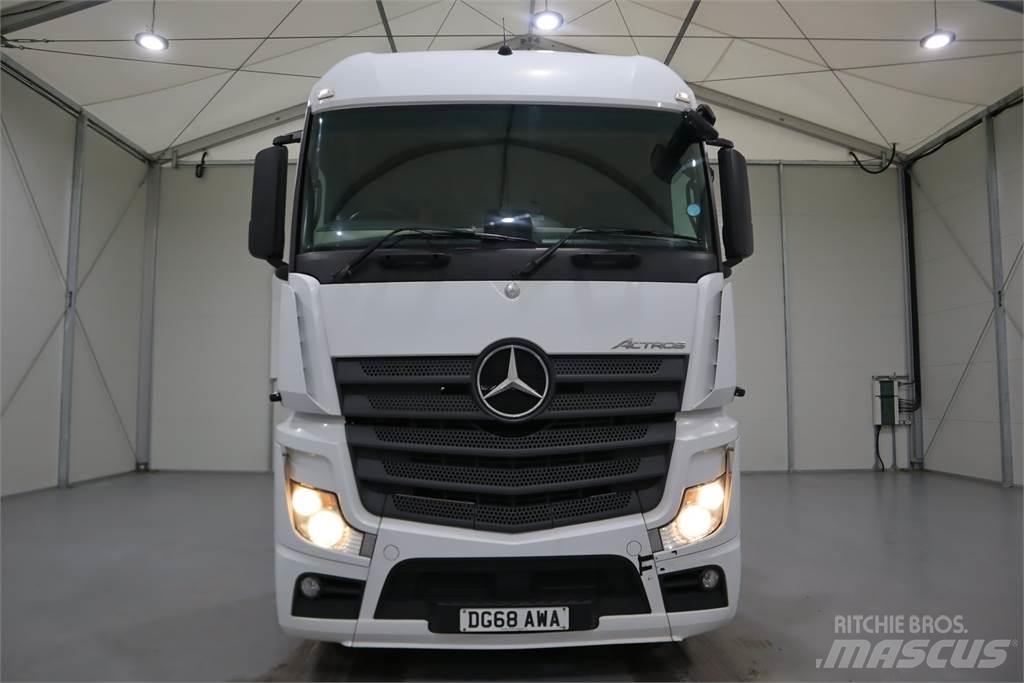 Mercedes-Benz ACTROS 2545 Conventional Trucks / Tractor Trucks