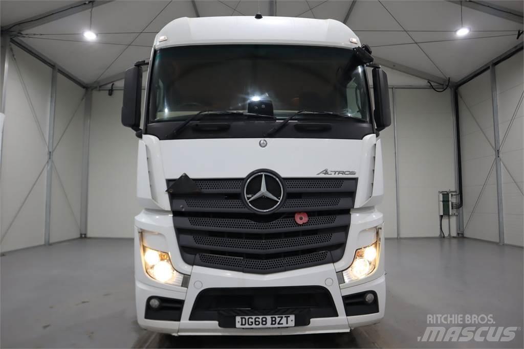 Mercedes-Benz ACTROS 2545 Conventional Trucks / Tractor Trucks
