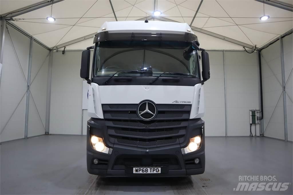 Mercedes-Benz ACTROS 2545 Conventional Trucks / Tractor Trucks