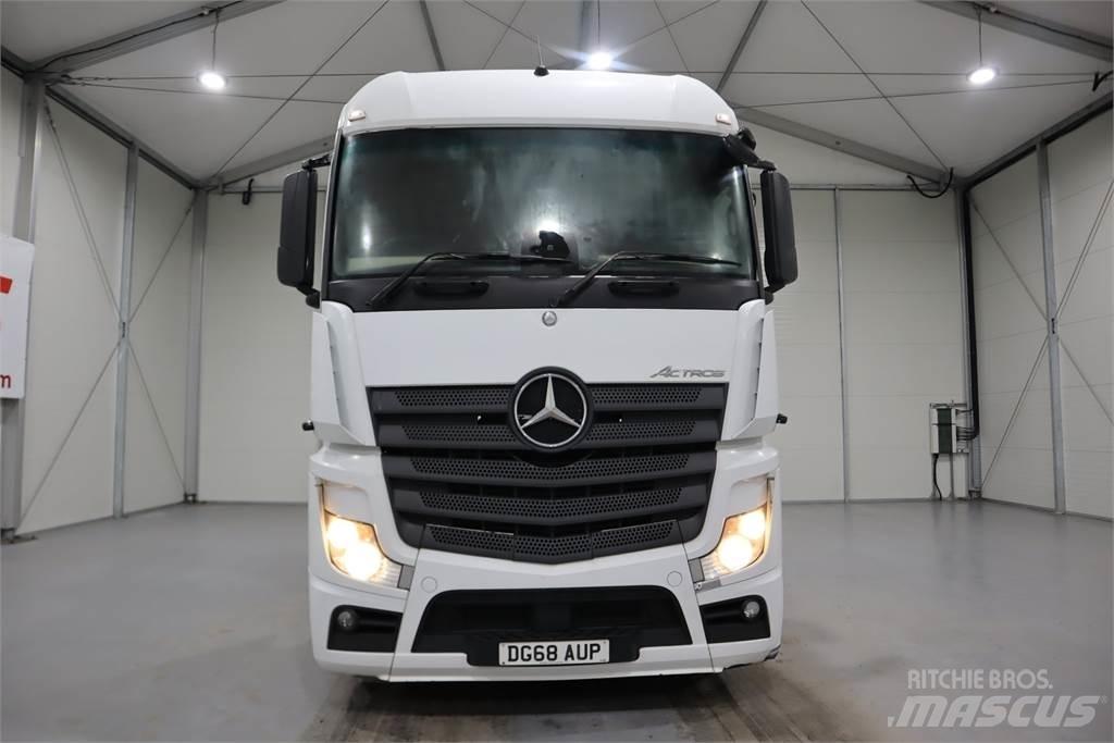 Mercedes-Benz ACTROS 2545 Conventional Trucks / Tractor Trucks
