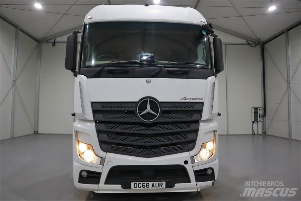 Mercedes-Benz ACTROS 2545 Conventional Trucks / Tractor Trucks