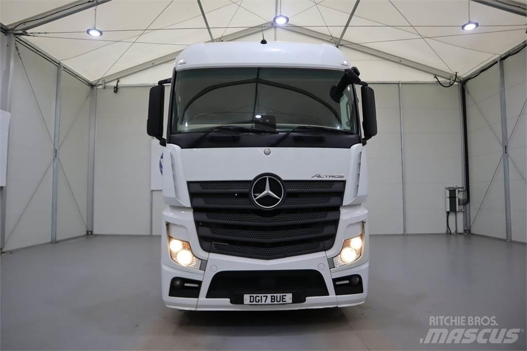Mercedes-Benz ACTROS 2545 Conventional Trucks / Tractor Trucks