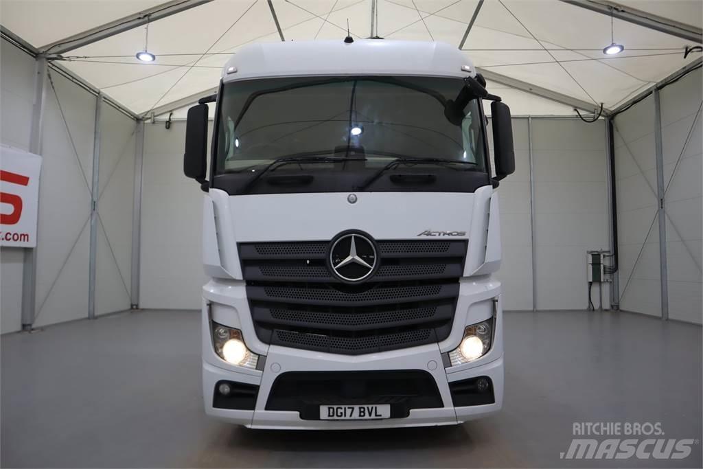 Mercedes-Benz ACTROS 2545 Conventional Trucks / Tractor Trucks