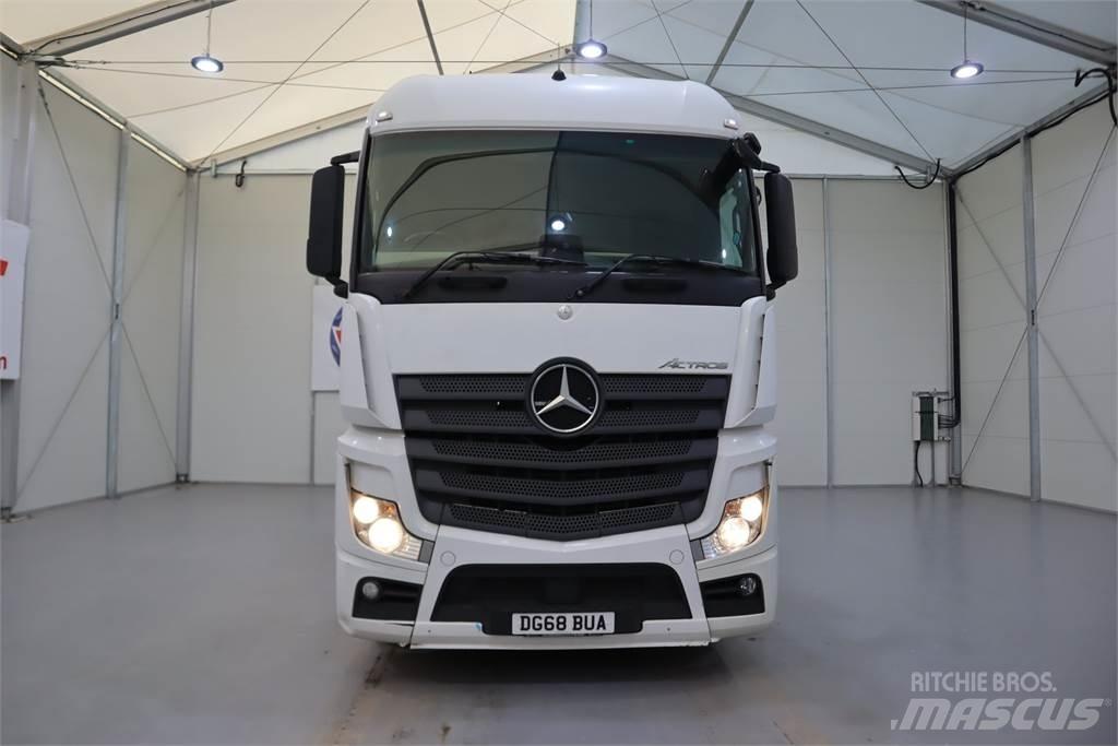 Mercedes-Benz ACTROS 2545 Conventional Trucks / Tractor Trucks