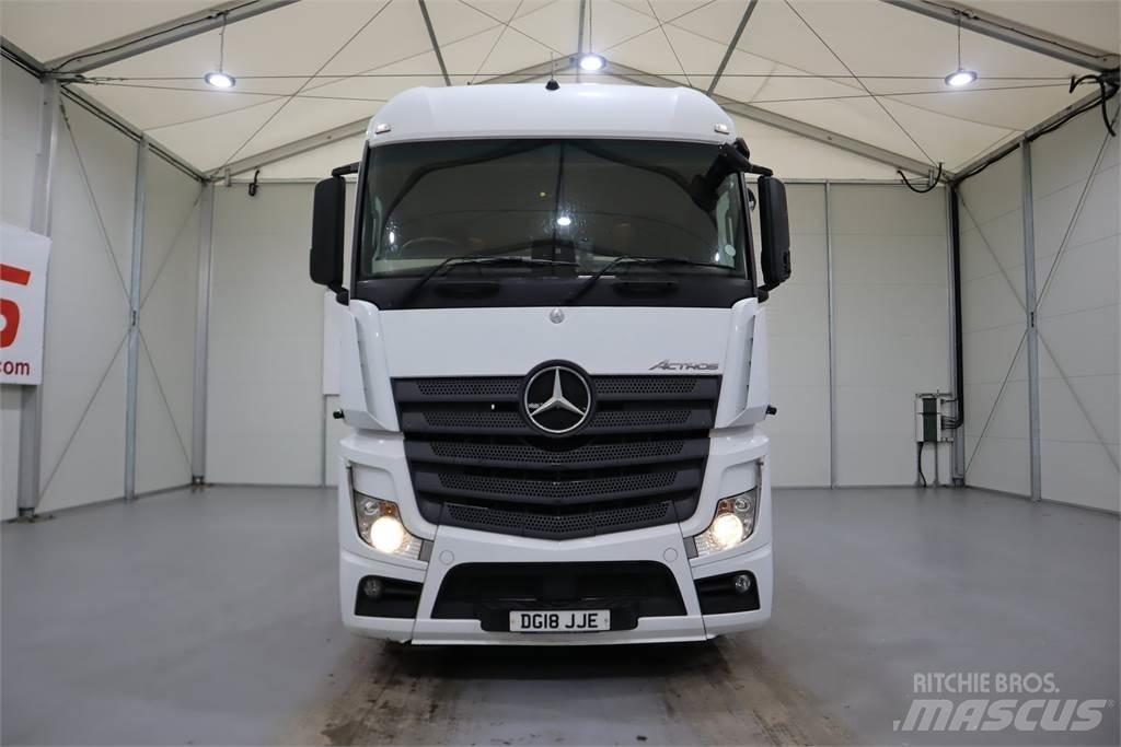 Mercedes-Benz ACTROS 2545 Conventional Trucks / Tractor Trucks