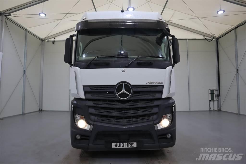 Mercedes-Benz ACTROS 2545 Conventional Trucks / Tractor Trucks