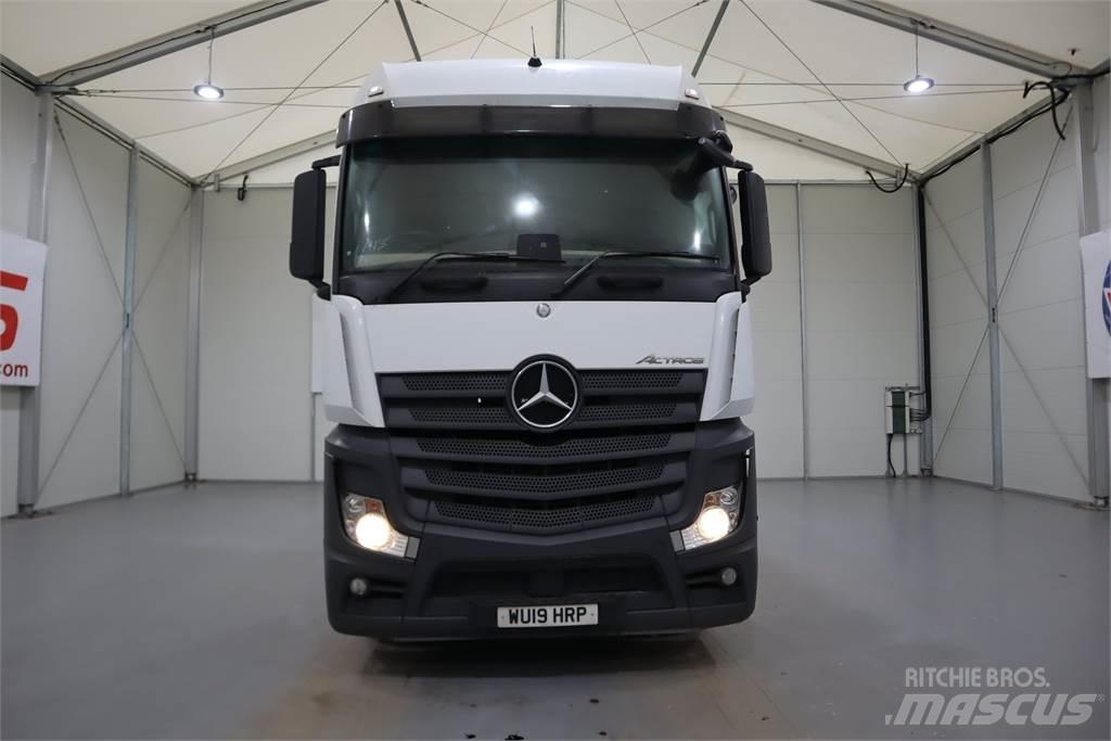 Mercedes-Benz ACTROS 2545 Conventional Trucks / Tractor Trucks