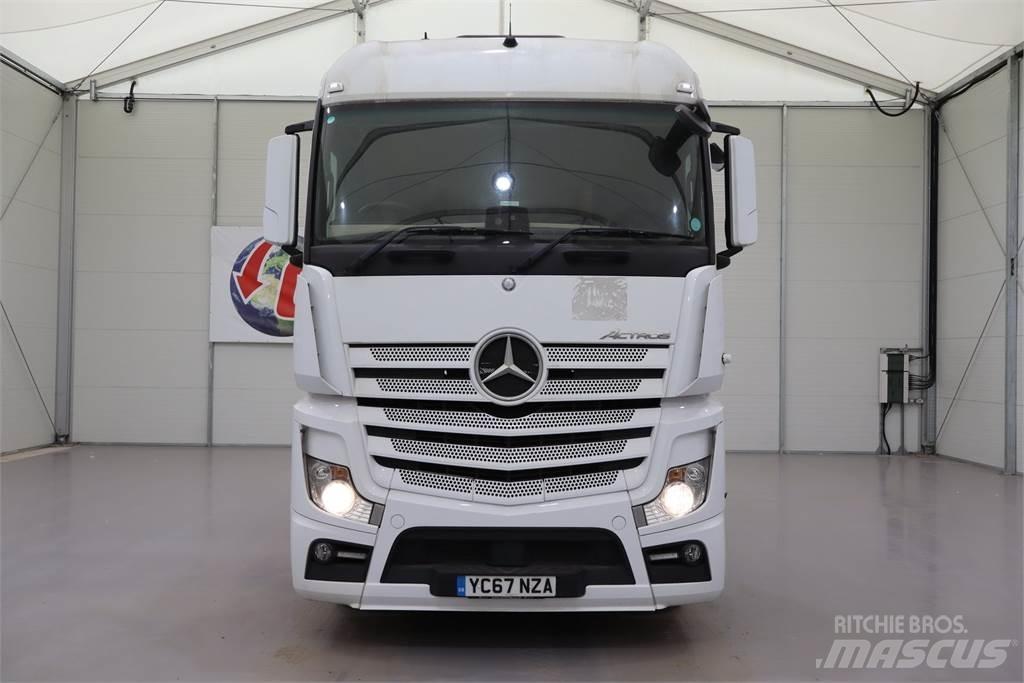 Mercedes-Benz ACTROS 2546 Conventional Trucks / Tractor Trucks