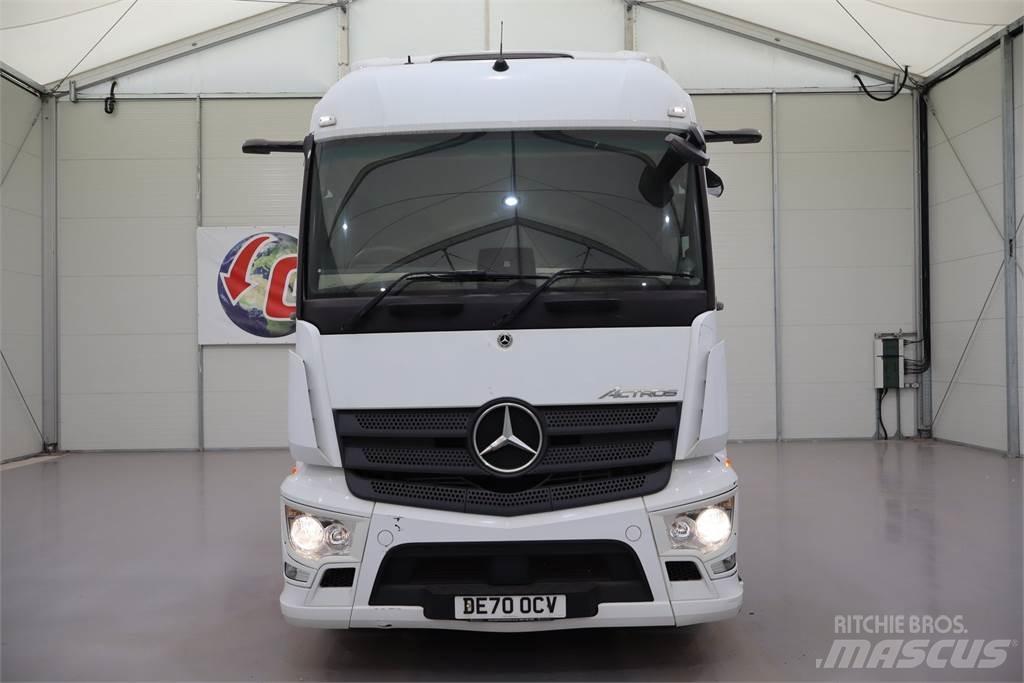 Mercedes-Benz Actros 2546 Conventional Trucks / Tractor Trucks