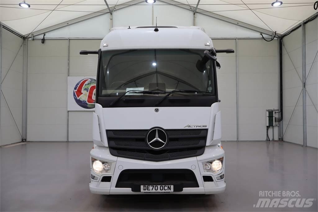 Mercedes-Benz Actros 2546 Conventional Trucks / Tractor Trucks