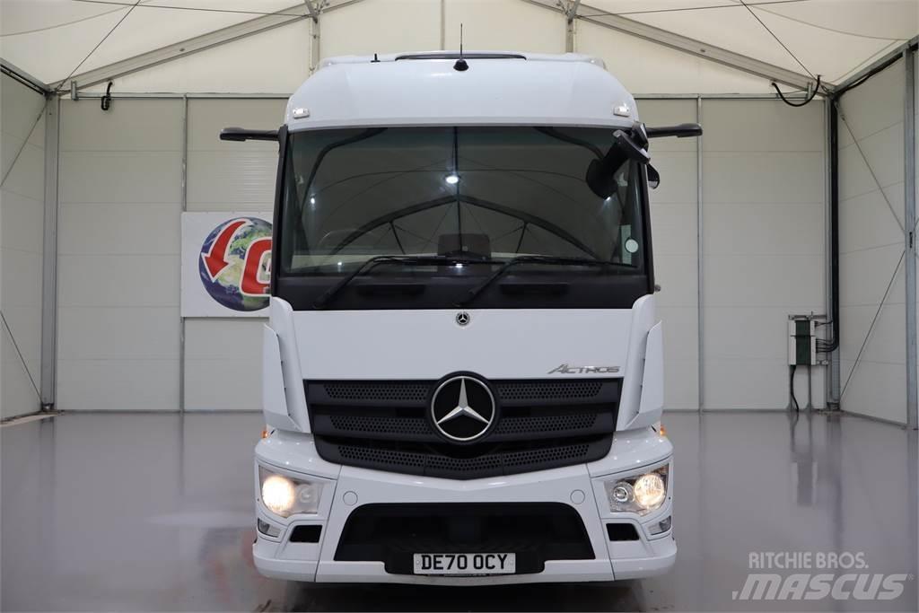 Mercedes-Benz Actros 2546 Conventional Trucks / Tractor Trucks