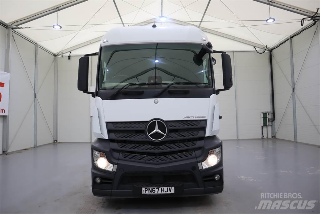 Mercedes-Benz ACTROS 2546 Conventional Trucks / Tractor Trucks