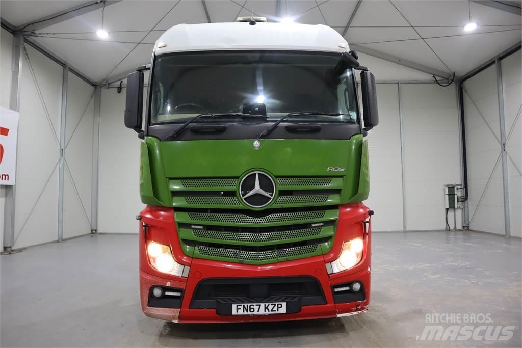 Mercedes-Benz ACTROS 2546 Conventional Trucks / Tractor Trucks