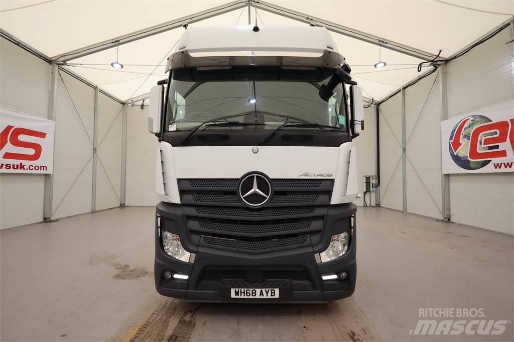 Mercedes-Benz Actros 2548 Conventional Trucks / Tractor Trucks