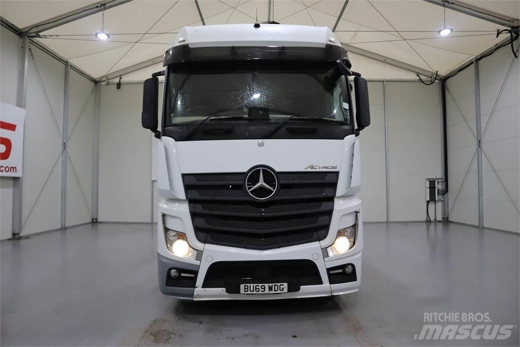 Mercedes-Benz ACTROS 2548 Conventional Trucks / Tractor Trucks