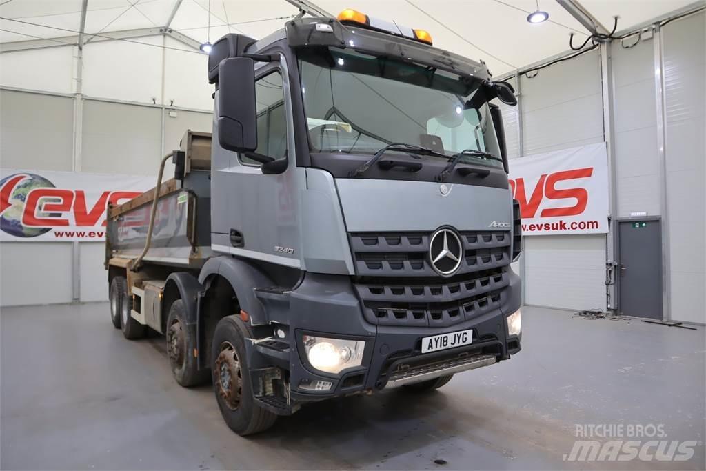 Mercedes-Benz Arocs 3240 Dump Trucks