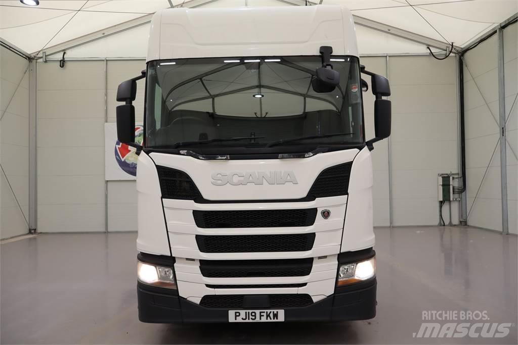 Scania R450 Conventional Trucks / Tractor Trucks
