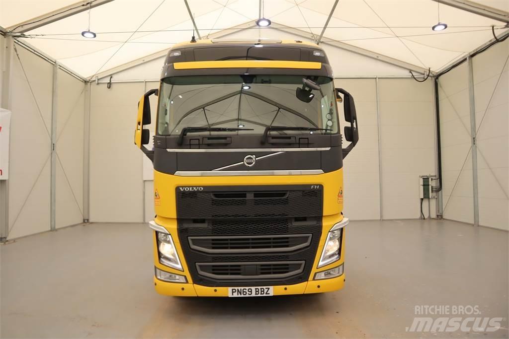 Volvo FH460 Conventional Trucks / Tractor Trucks