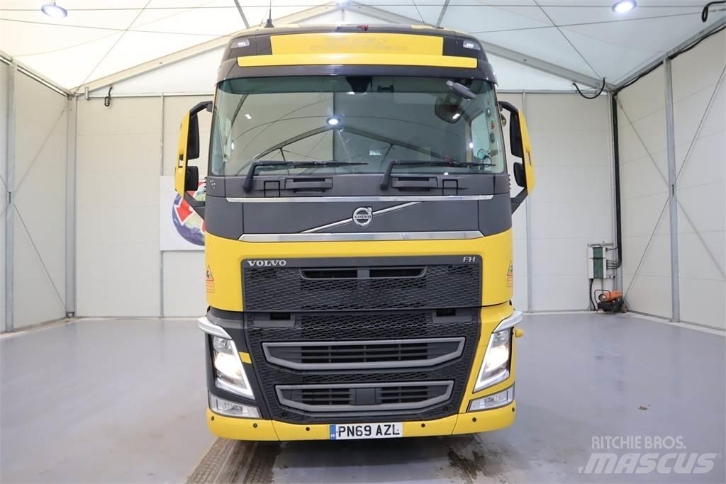 Volvo FH460 Conventional Trucks / Tractor Trucks