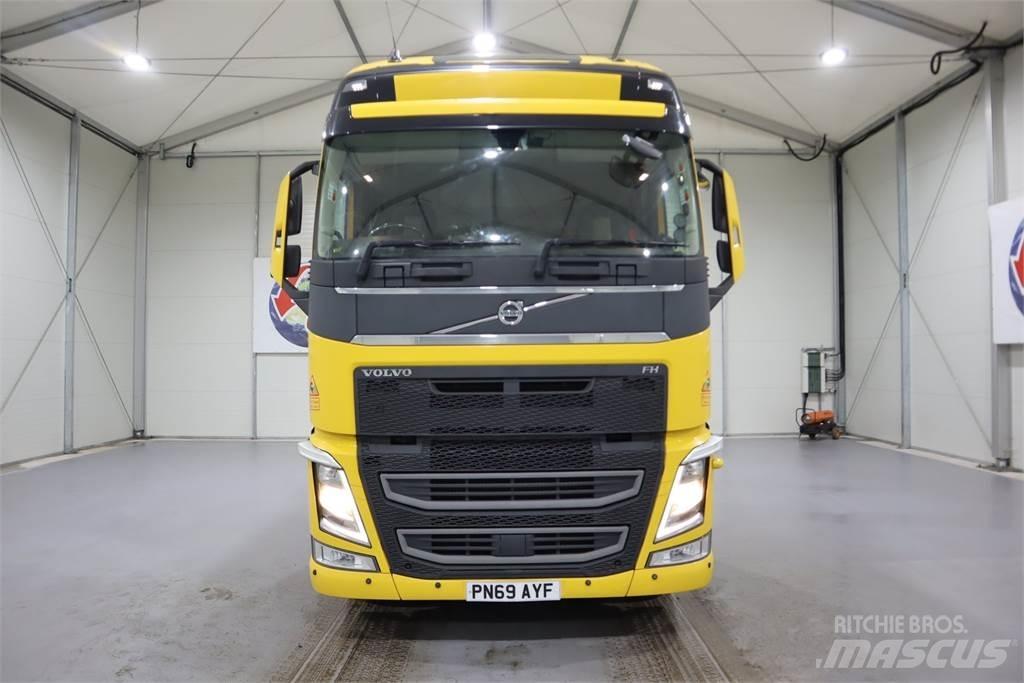 Volvo FH460 Conventional Trucks / Tractor Trucks