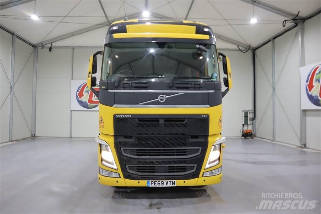 Volvo FH460 Conventional Trucks / Tractor Trucks