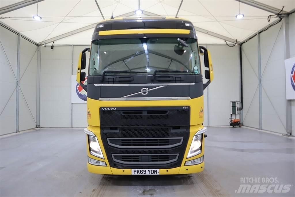 Volvo FH460 Conventional Trucks / Tractor Trucks