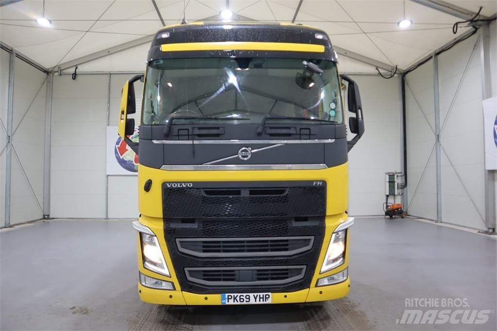 Volvo FH460 Conventional Trucks / Tractor Trucks