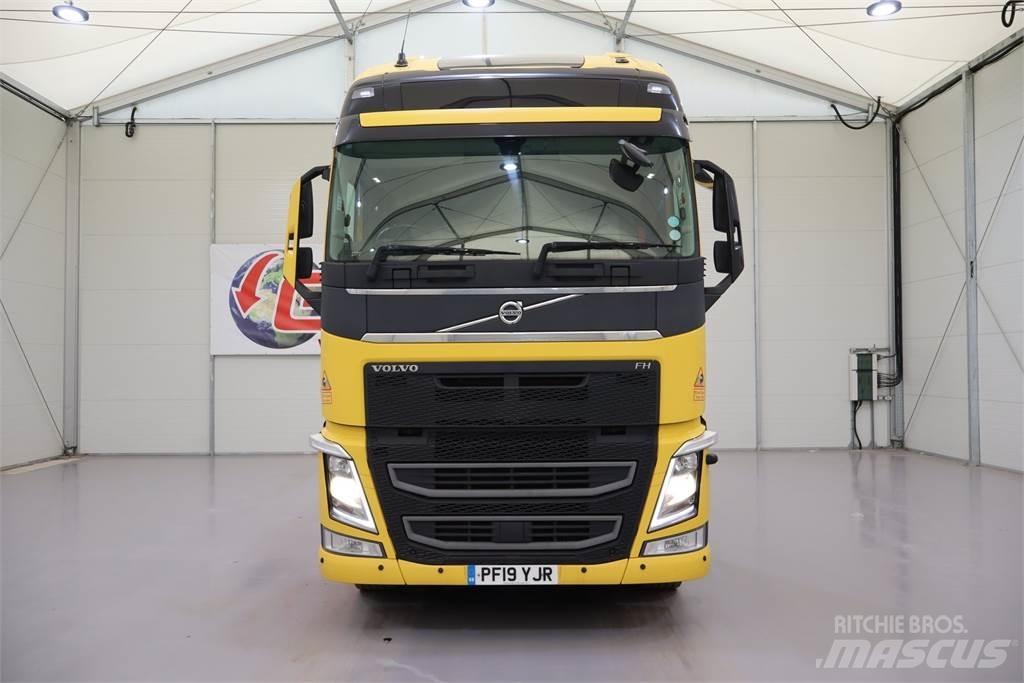 Volvo FH460 Conventional Trucks / Tractor Trucks
