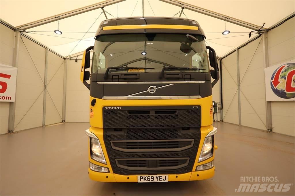 Volvo FH460 Conventional Trucks / Tractor Trucks