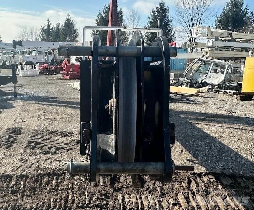 Altec 970017120 Booms and dippers