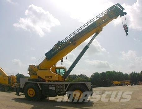 Grove RT 9130E-2 Rough Terrain Cranes