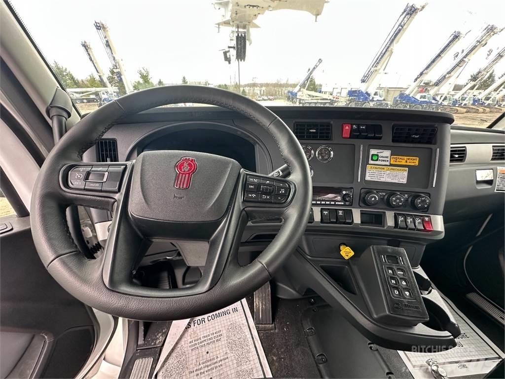 Manitex 40124 SHL Boom / Crane / Bucket Trucks