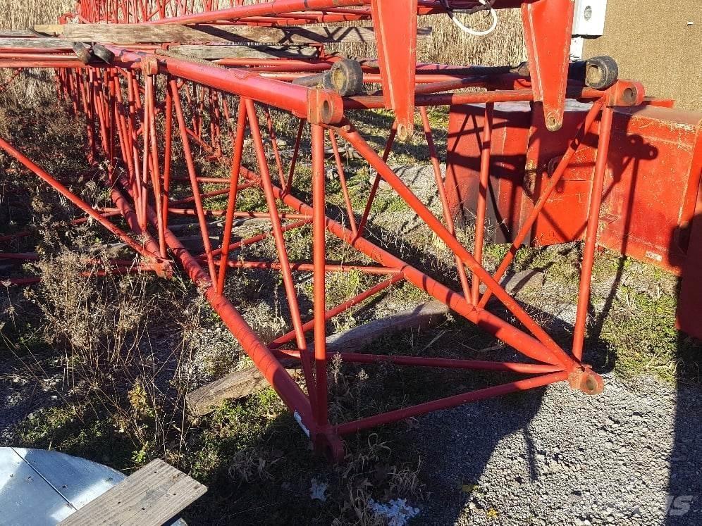 Manitowoc M65W Booms and dippers