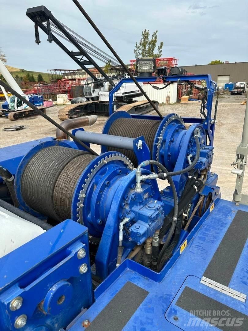 Mantis GTC-500 Crawler Cranes