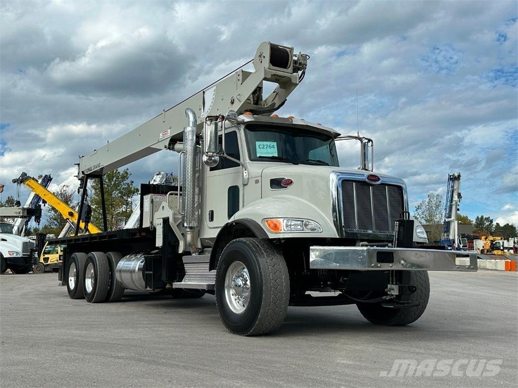National NBT30H-2 Boom / Crane / Bucket Trucks